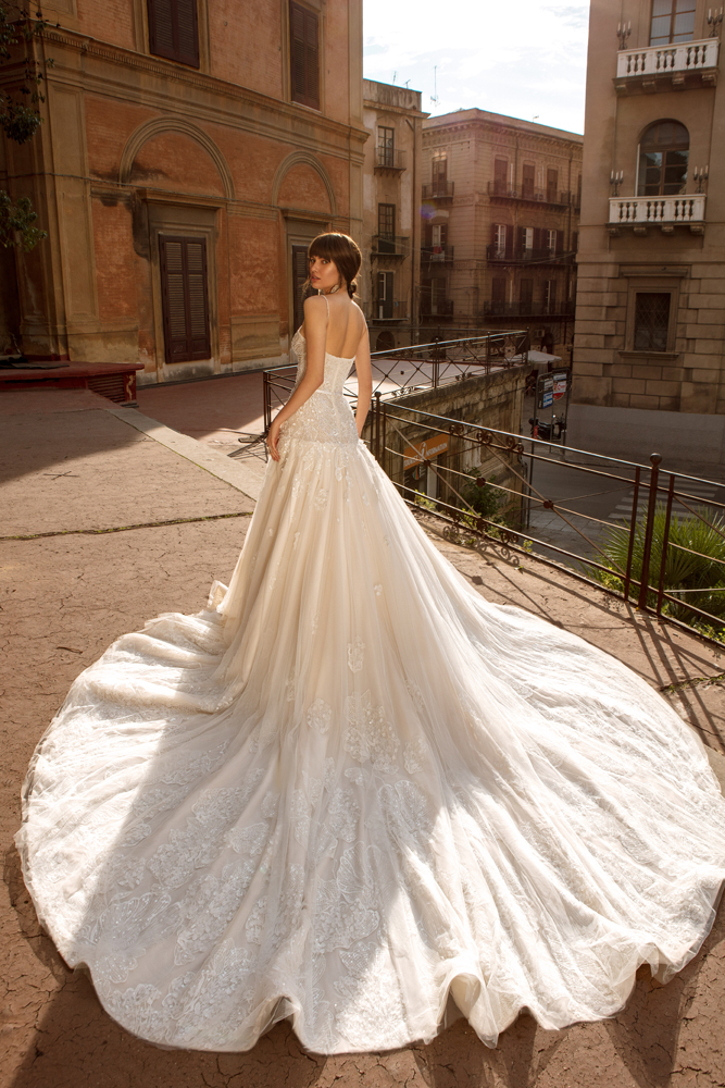 Luxury dresses Collections are Sicilia (2020)